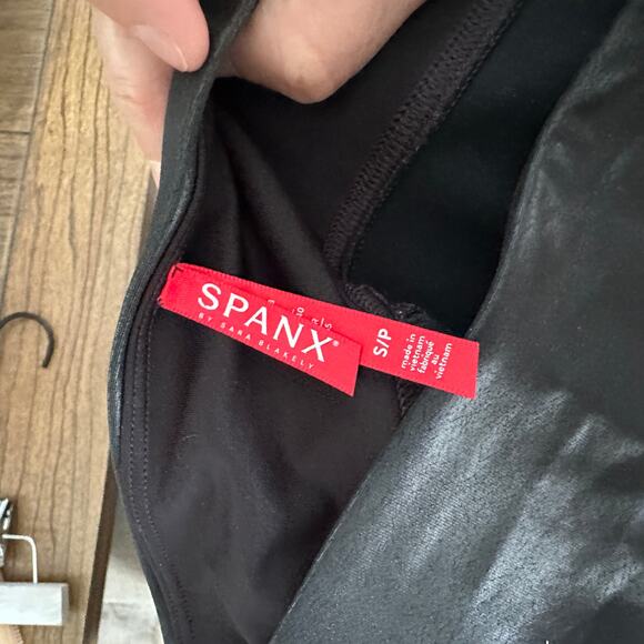 Spanx Faux Leather Side Stripe Leggings Black - Small - Picture 5 of 5